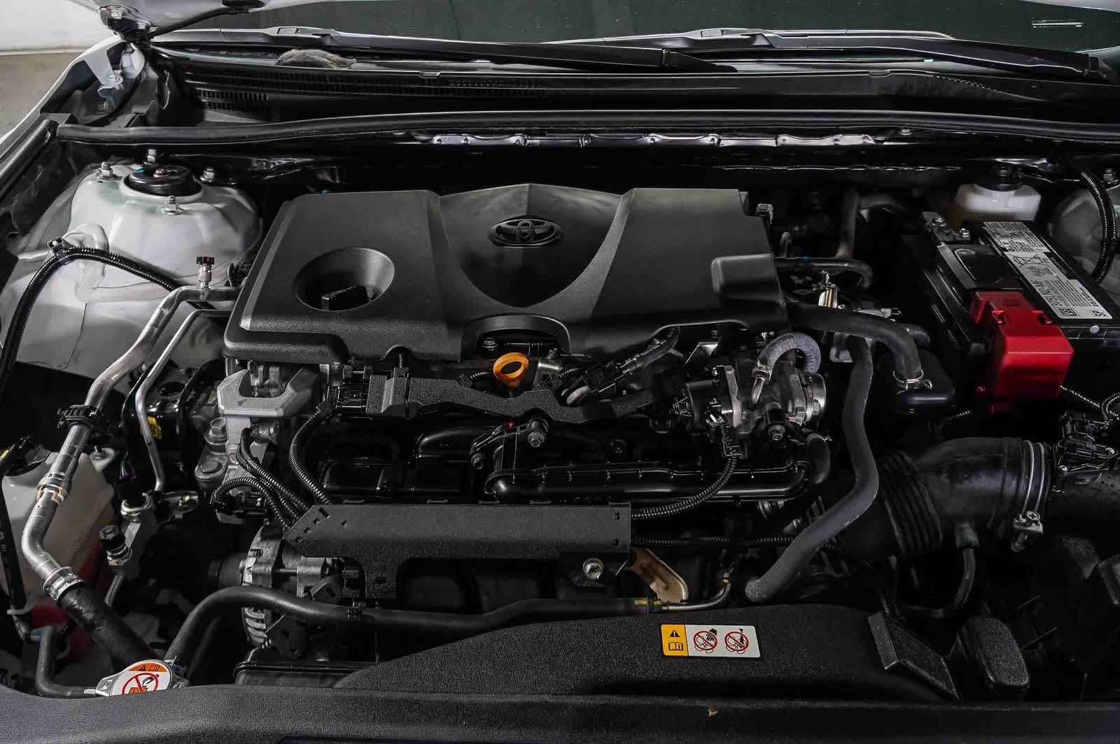 Toyota Camry SE 2024