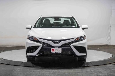 Toyota Camry SE 2024