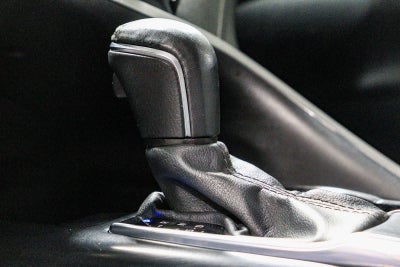 Toyota Camry SE 2020