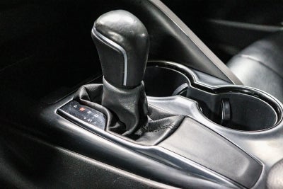 Toyota Camry SE 2020