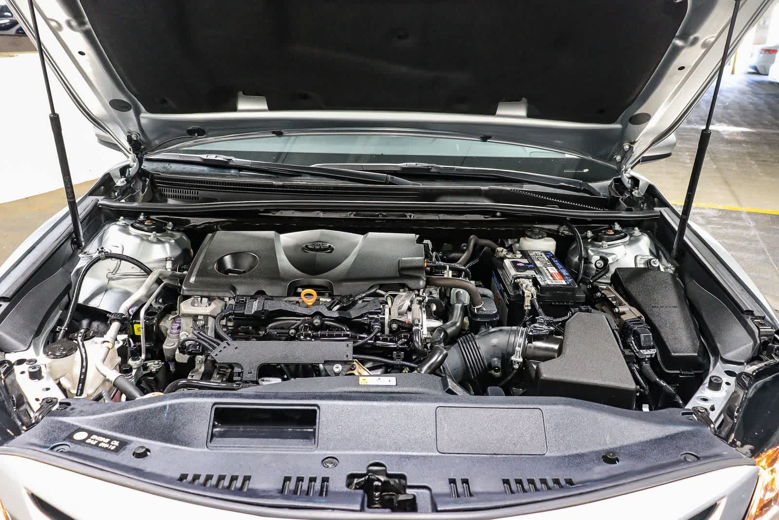 Toyota Camry SE 2020
