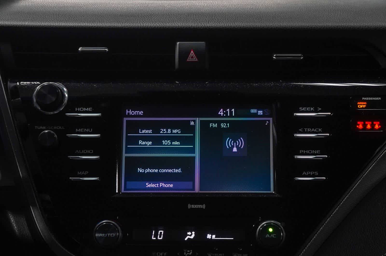 Toyota Camry SE 2020
