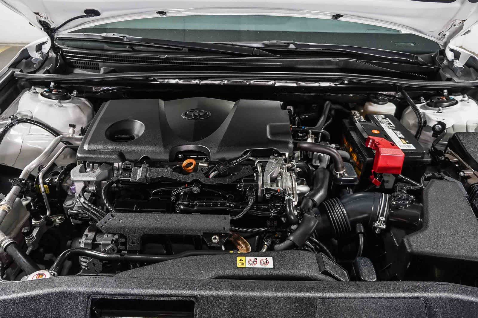 Toyota Camry SE 2020