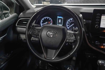 Toyota Camry SE 2024
