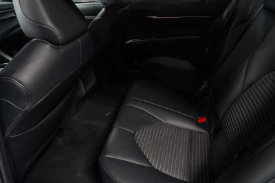 Toyota Camry SE 2024