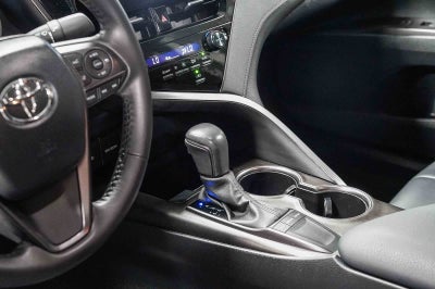 Toyota Camry SE 2024