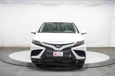 Toyota Camry SE 2024