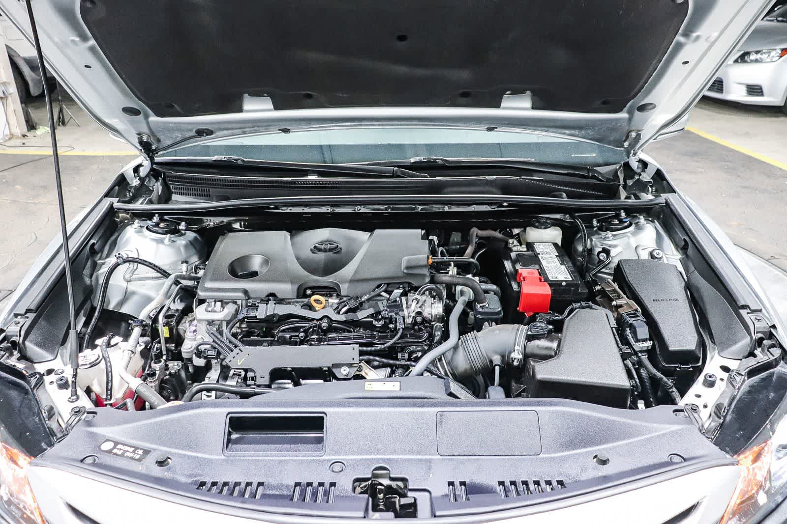 Toyota Camry SE 2024