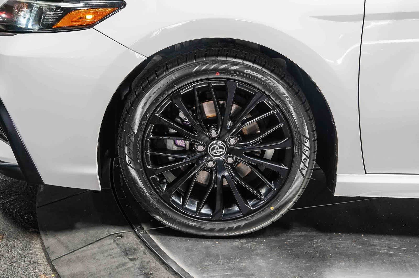 Toyota Camry SE Nightshade 2021