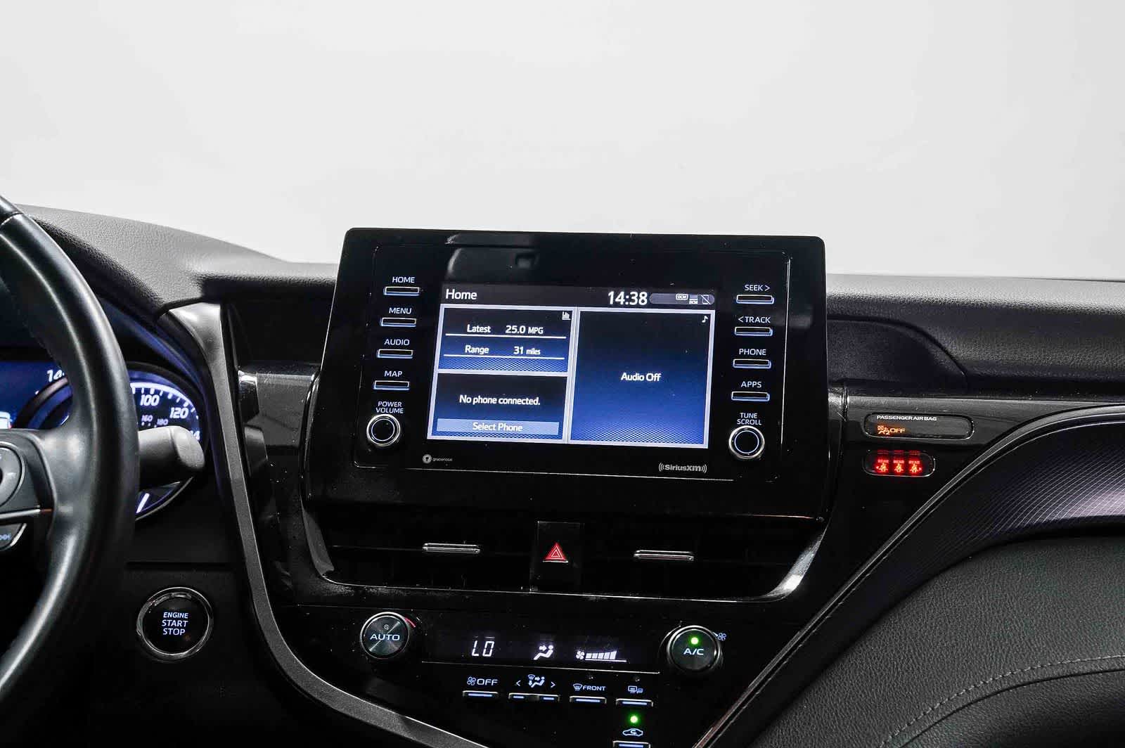Toyota Camry SE Nightshade 2021
