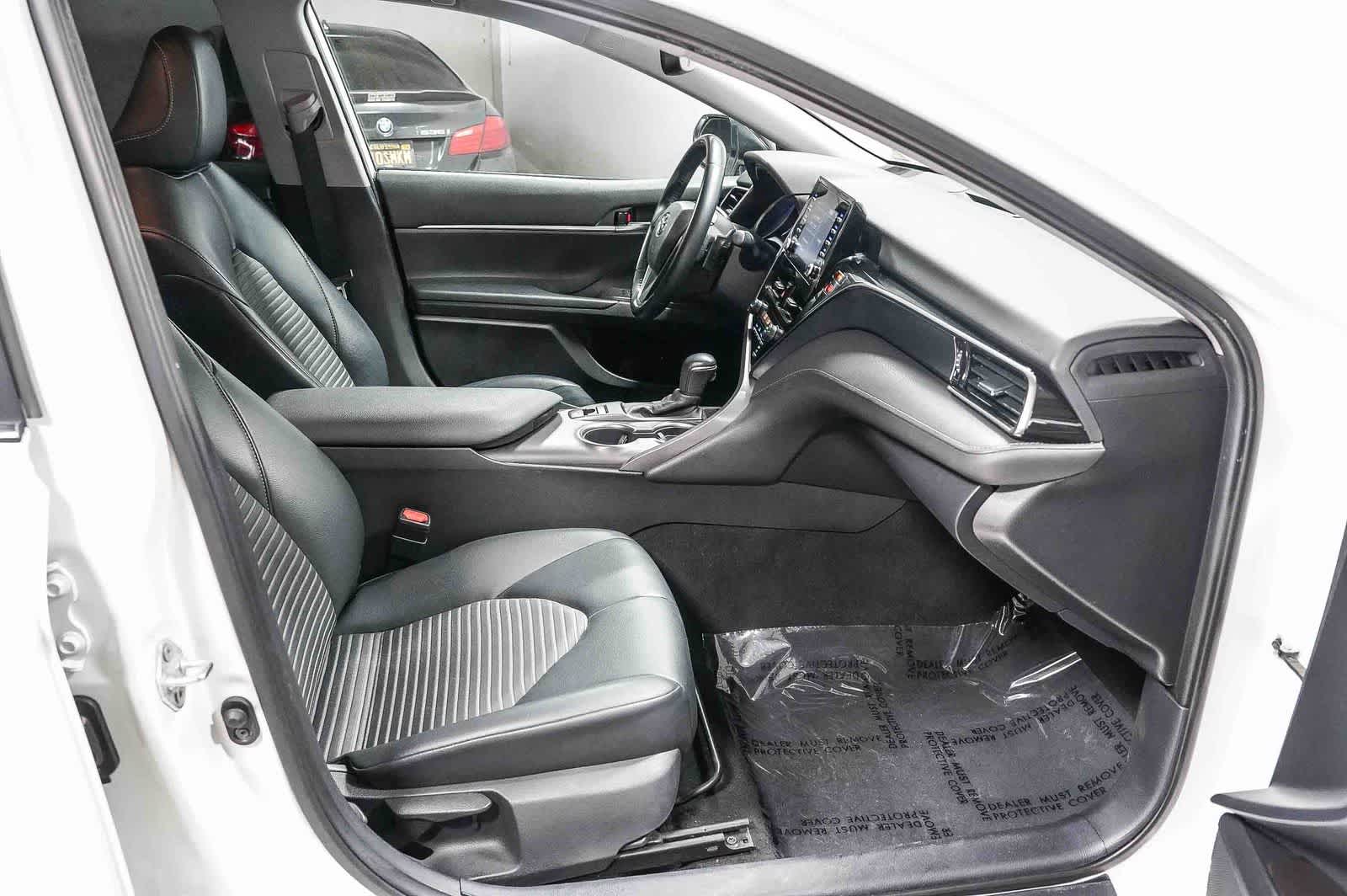 Toyota Camry SE Nightshade 2021
