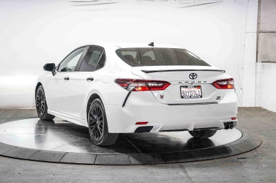 Toyota Camry SE Nightshade 2021
