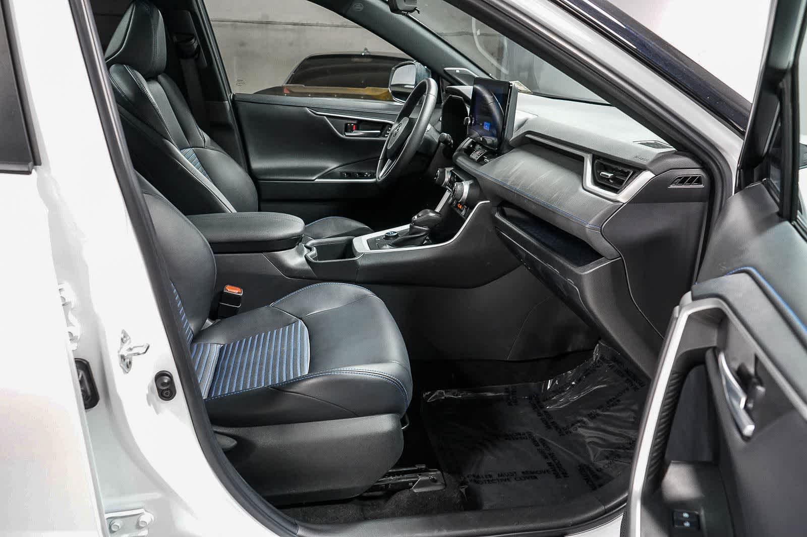 Toyota RAV4 Hybrid XSE 2023