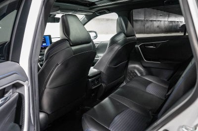 Toyota RAV4 Hybrid XSE 2023