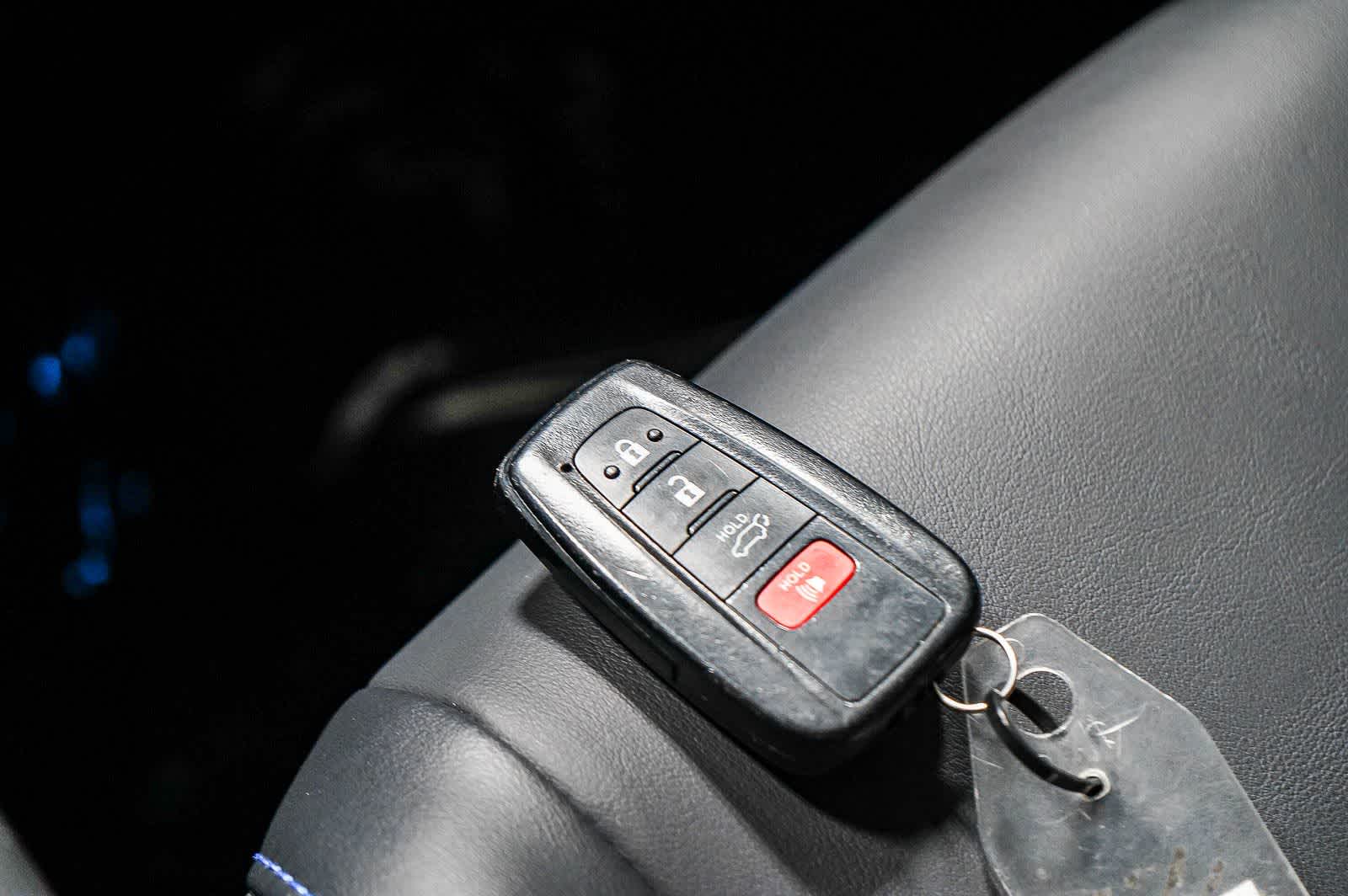 Toyota RAV4 Hybrid XSE 2023