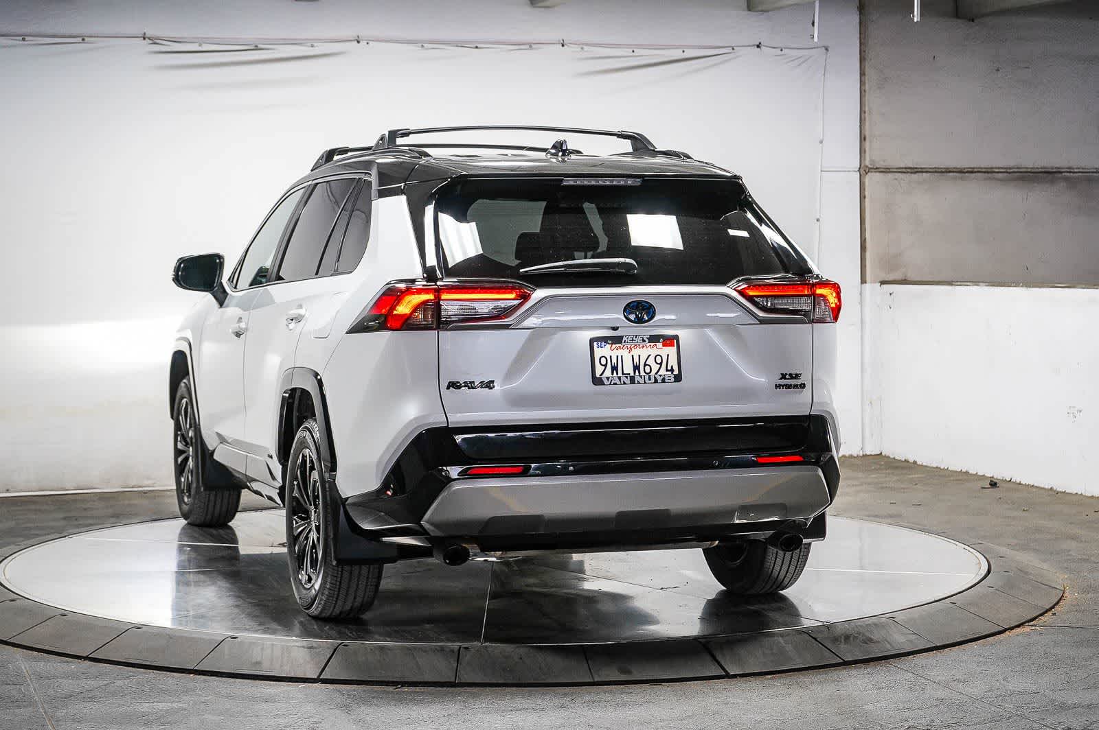 Toyota RAV4 Hybrid XSE 2023