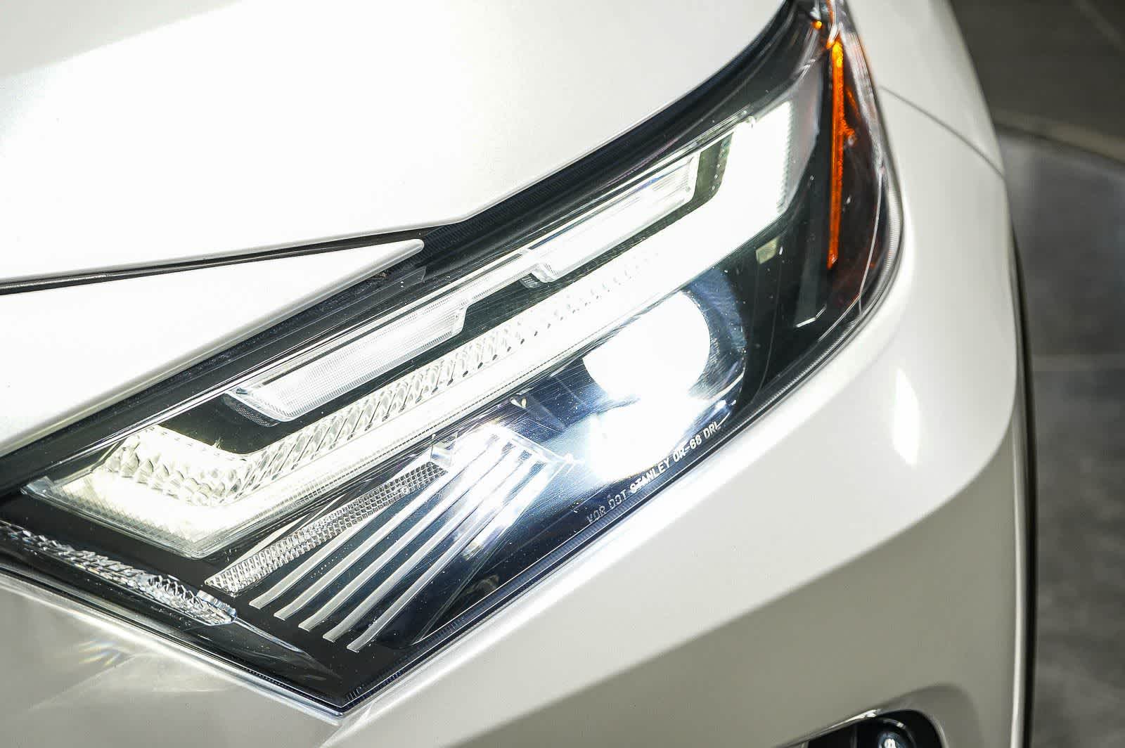 Toyota RAV4 Hybrid XSE 2023