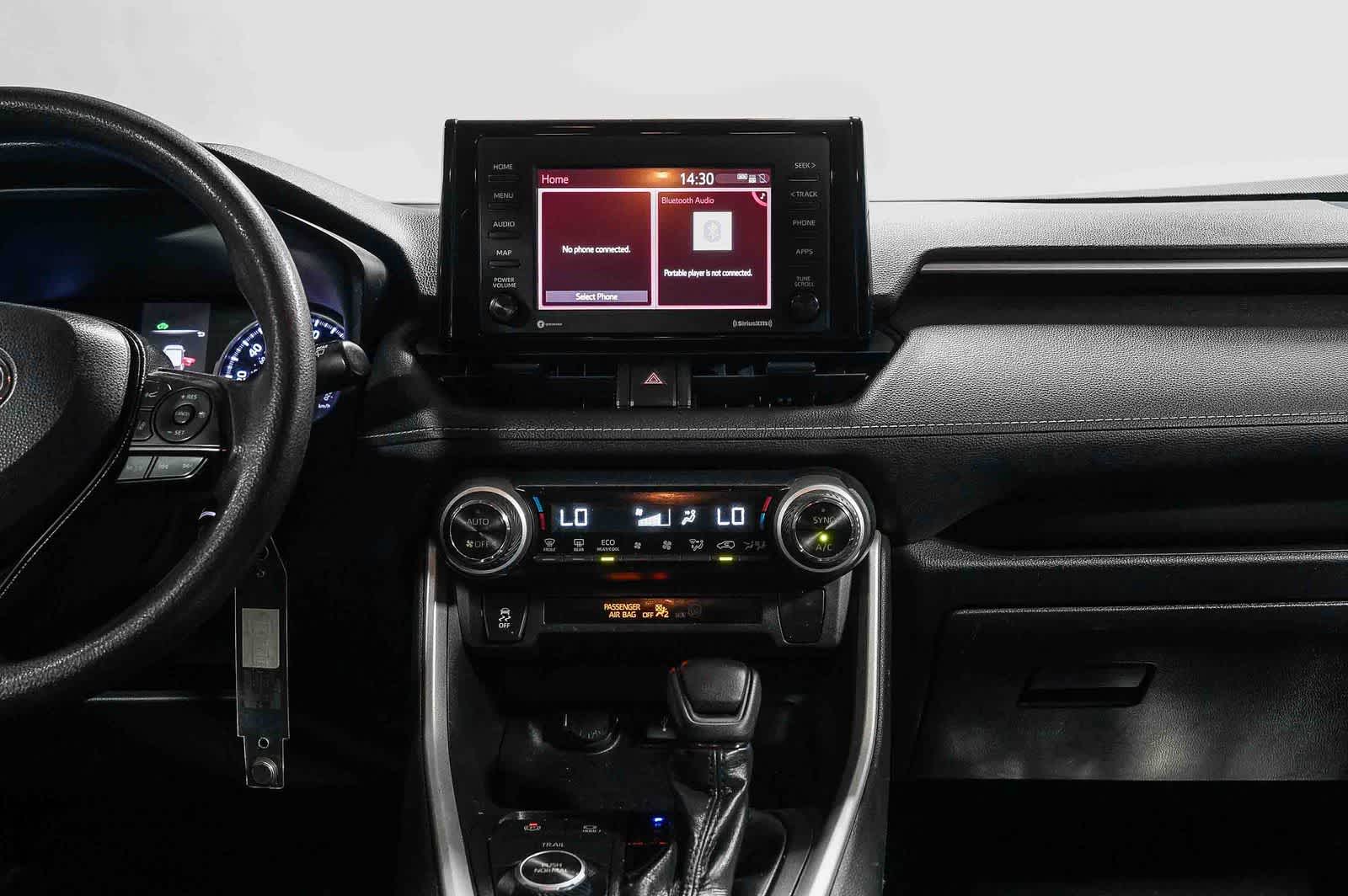 Toyota RAV4 Hybrid LE 2021