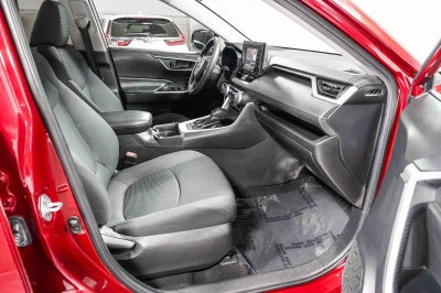 Toyota RAV4 Hybrid LE 2021