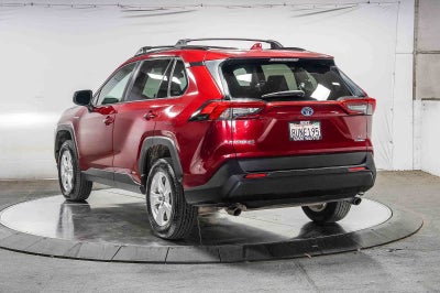 Toyota RAV4 Hybrid LE 2021