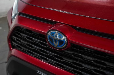 Toyota RAV4 Hybrid LE 2021