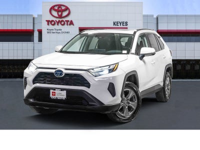 Toyota RAV4 Hybrid XLE 2024