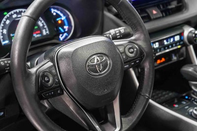Toyota RAV4 Hybrid XLE 2024
