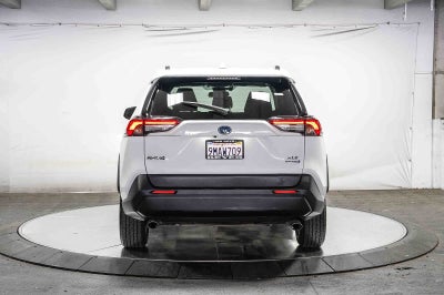 Toyota RAV4 Hybrid XLE 2024