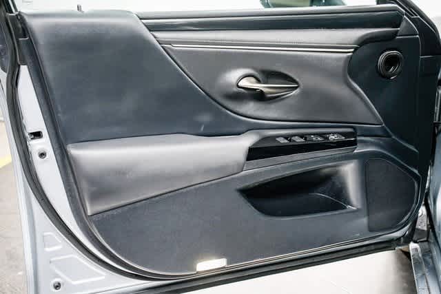 Lexus ES ES 350 2025