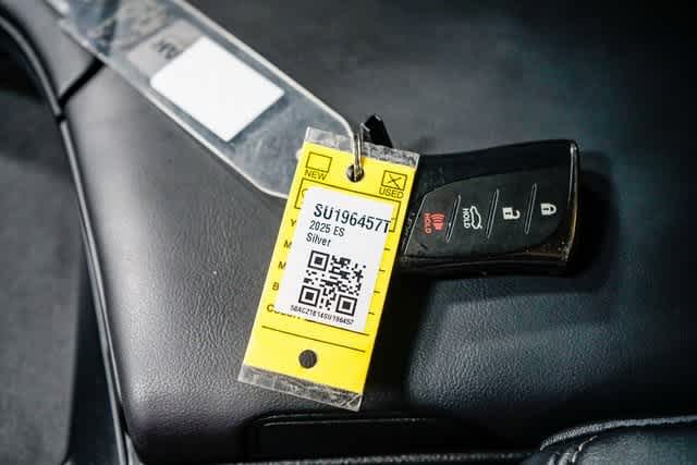 Lexus ES ES 350 2025