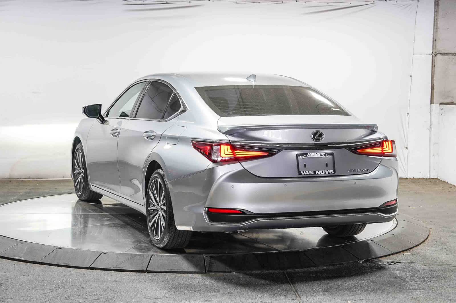 Lexus ES 300h 2025 ES 300h