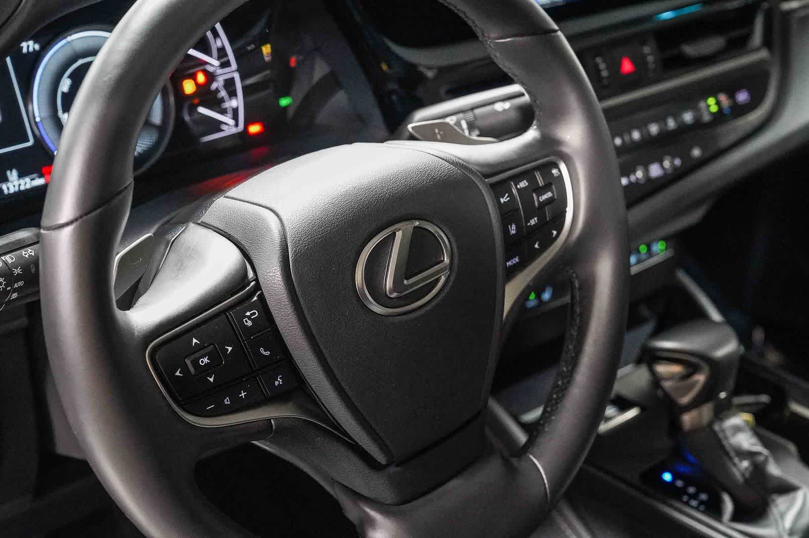 Lexus ES 300h 2025 ES 300h