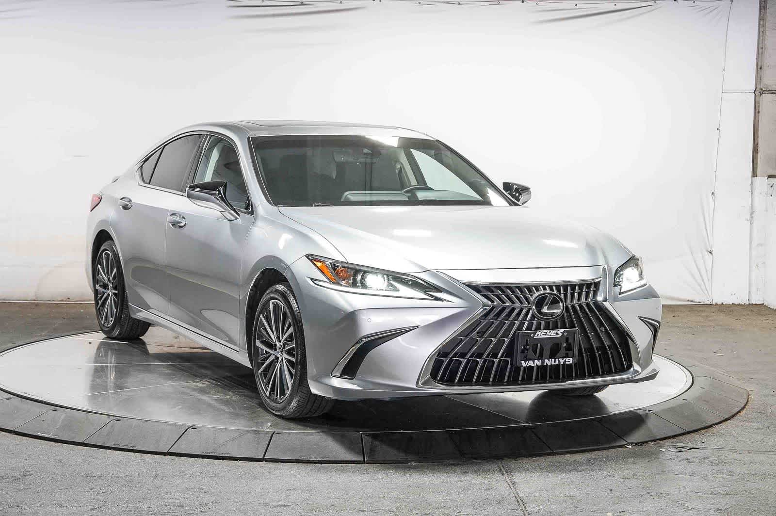 Lexus ES 300h 2025 ES 300h