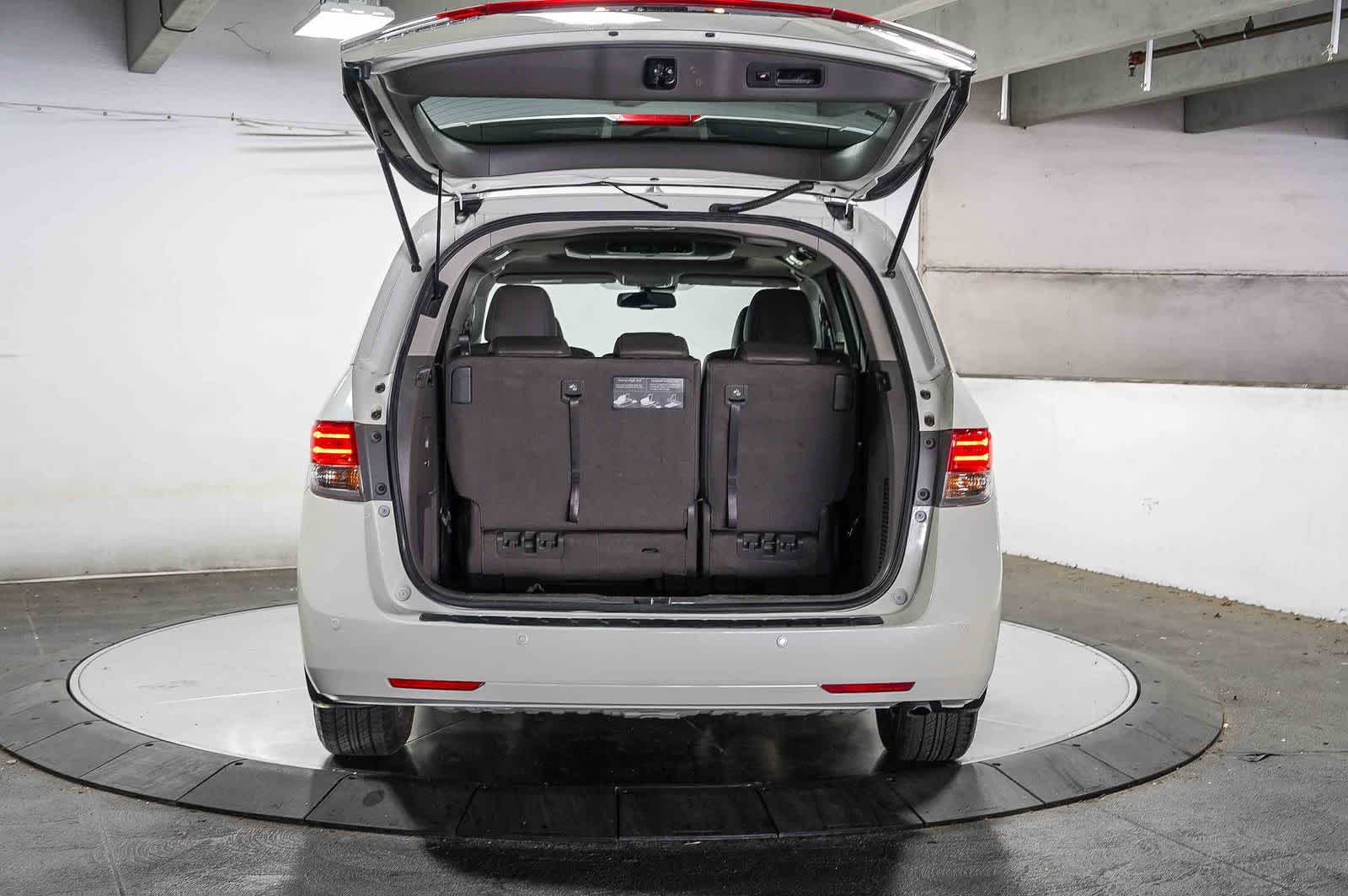 Honda Odyssey Touring 2015