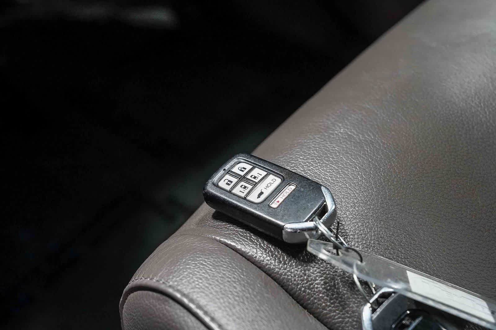 Honda Odyssey Touring 2015