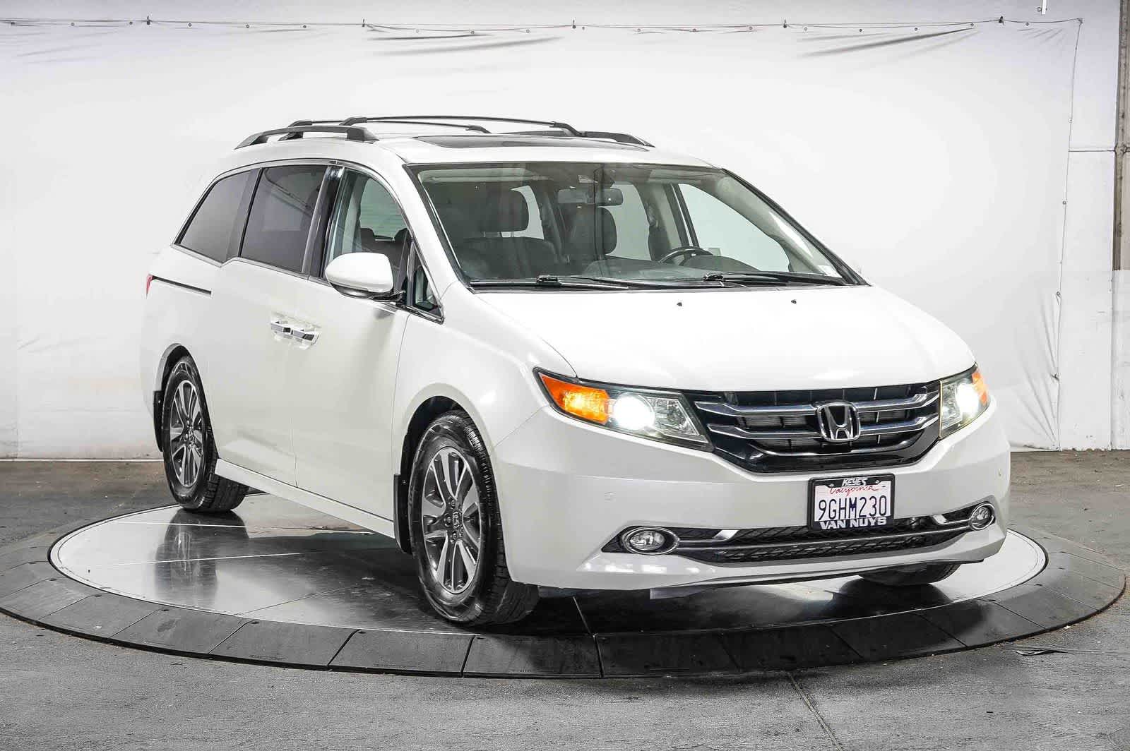 Honda Odyssey Touring 2015