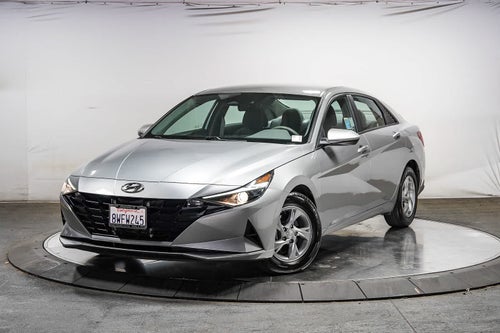 Hyundai Elantra SE 2021