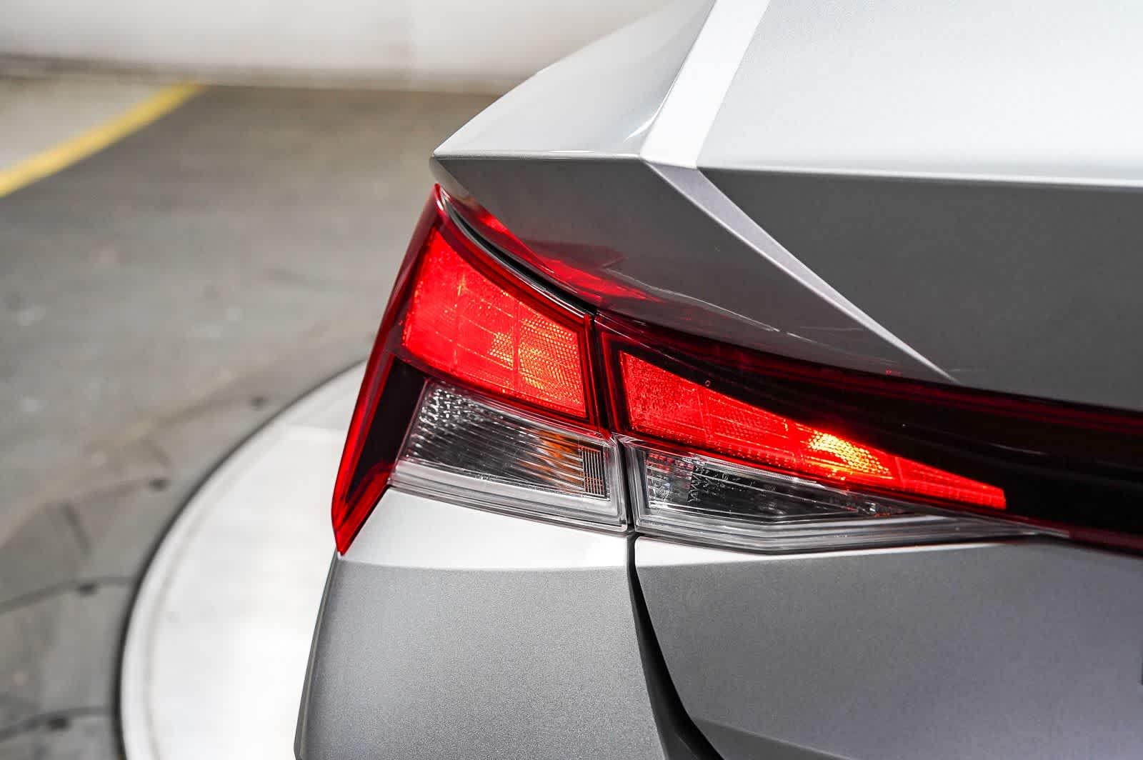Hyundai Elantra SE 2021