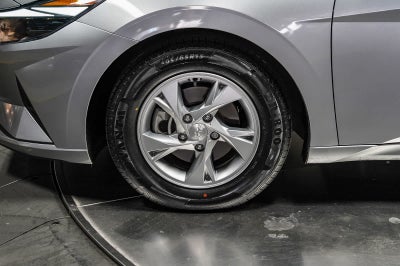 Hyundai Elantra SE 2021