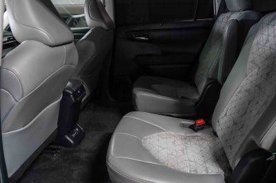 Toyota Highlander Hybrid Edición Bronce 2023