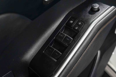 Toyota Highlander Hybrid Edición Bronce 2023