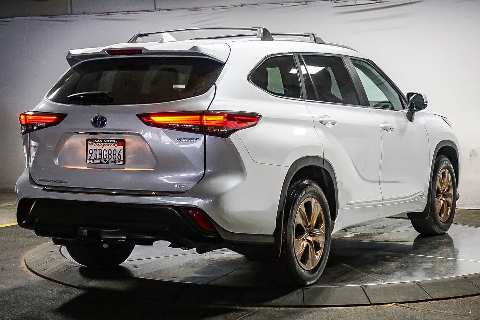 Toyota Highlander Hybrid Edición Bronce 2023