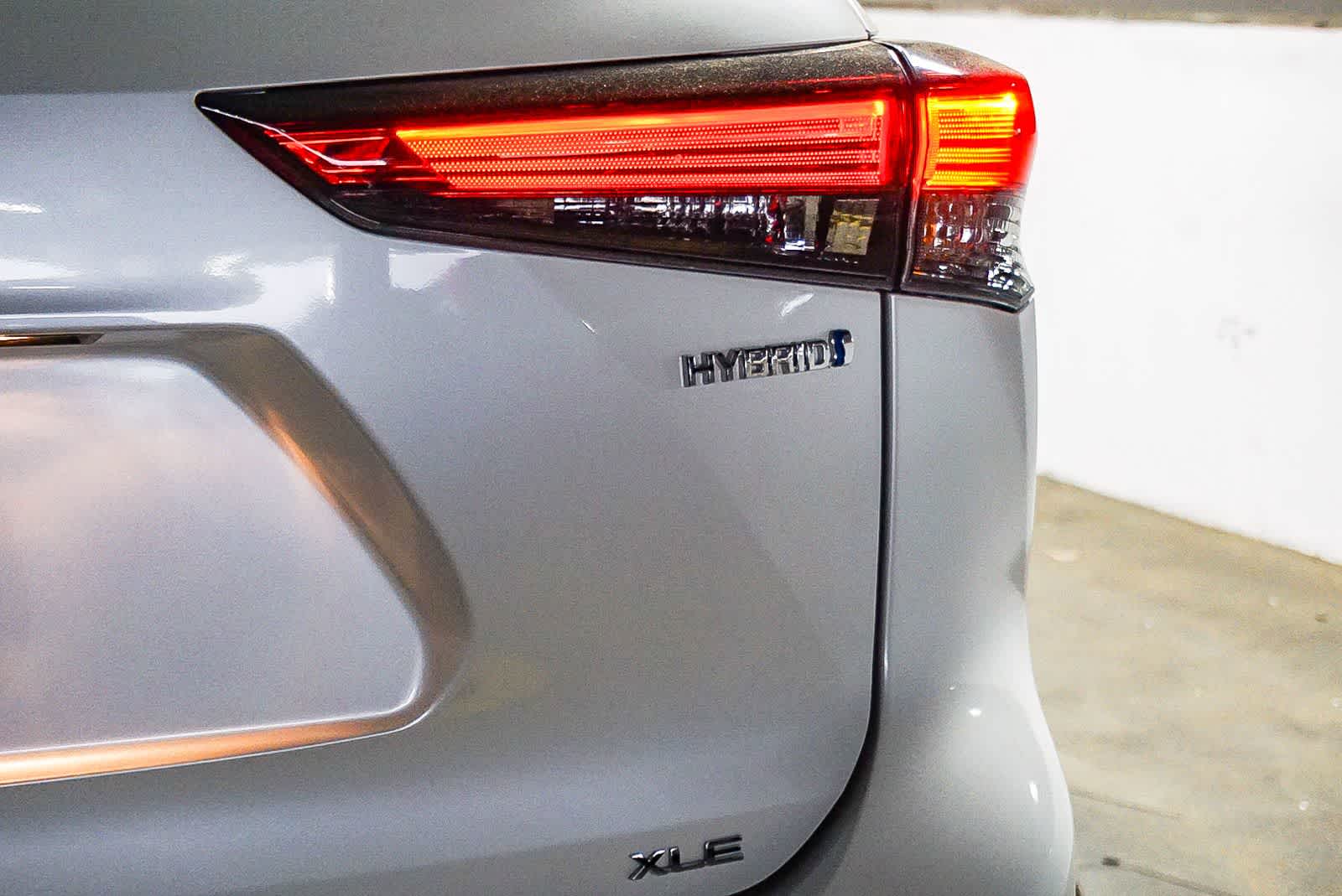 Toyota Highlander Hybrid Edición Bronce 2023