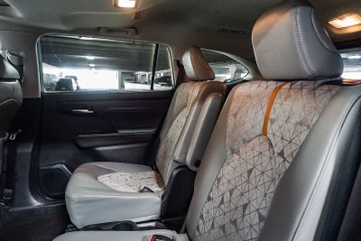 Toyota Highlander Hybrid Edición Bronce 2023