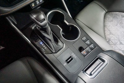 Toyota Highlander Hybrid Edición Bronce 2023