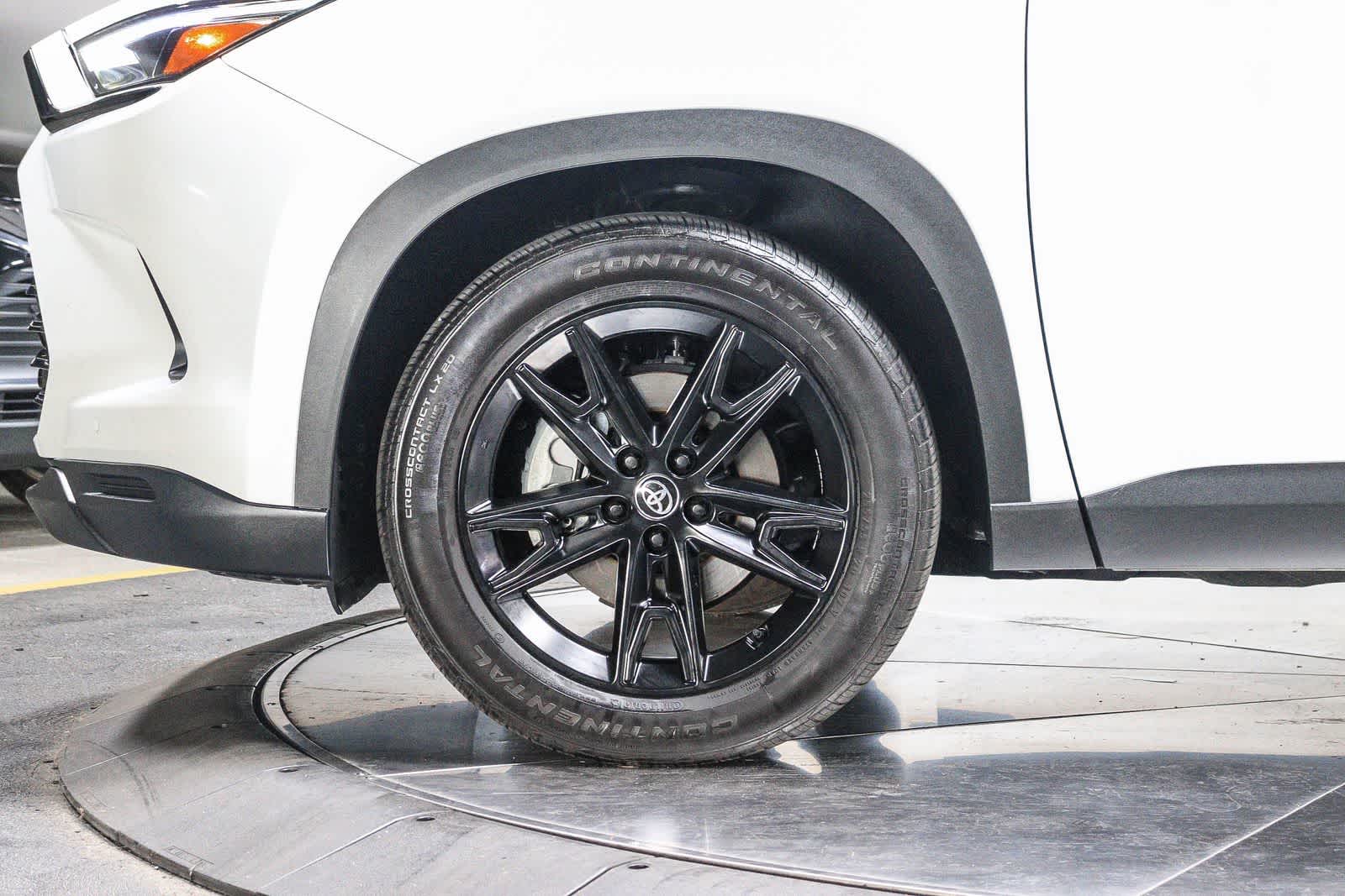 Toyota Grand Highlander Hybrid Nightshade Edition 2025