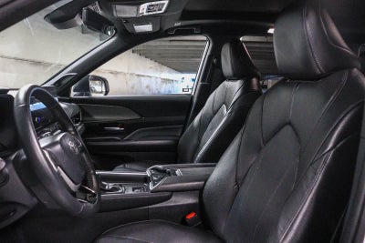 Toyota Grand Highlander Hybrid Nightshade Edition 2025