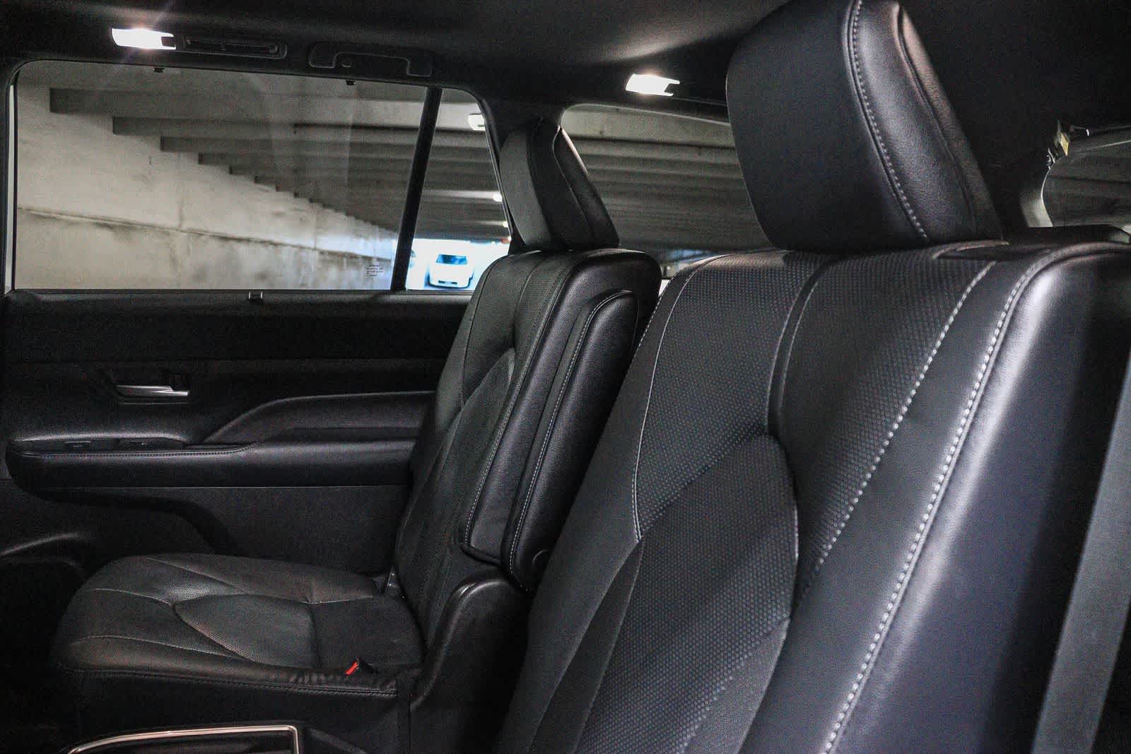 Toyota Grand Highlander Hybrid Nightshade Edition 2025