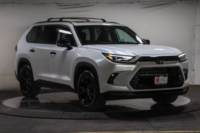 Toyota Grand Highlander Hybrid Nightshade Edition 2025