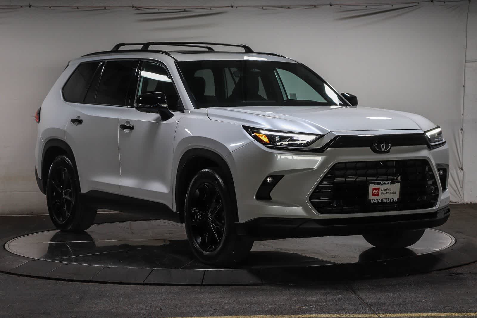 Toyota Grand Highlander Hybrid Nightshade Edition 2025